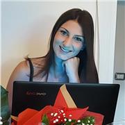 Offro lezioni individuali o di gruppo per le scuole elementari medie e superiori.